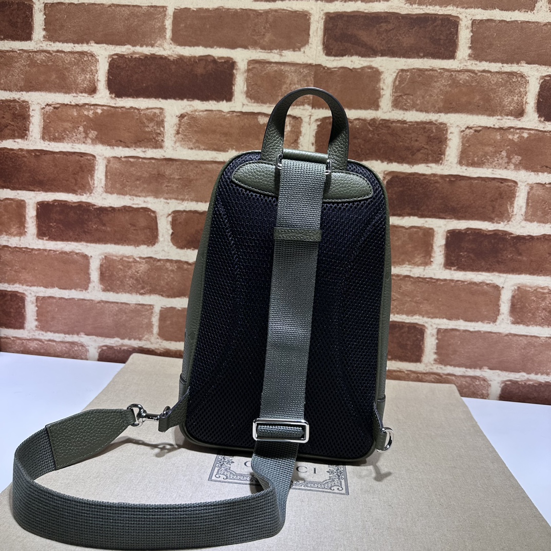 Gvc*1 Backpack-19*29*7CM