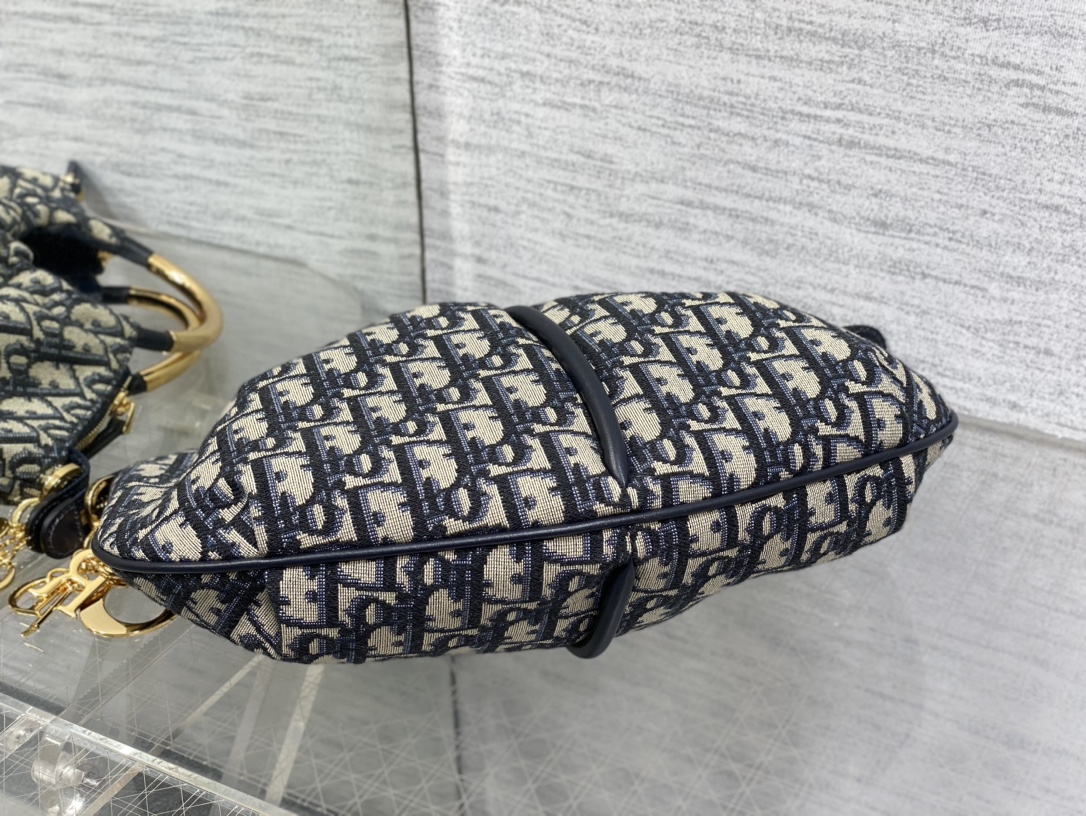 Diro Walk In Diro Bag-36*27CM