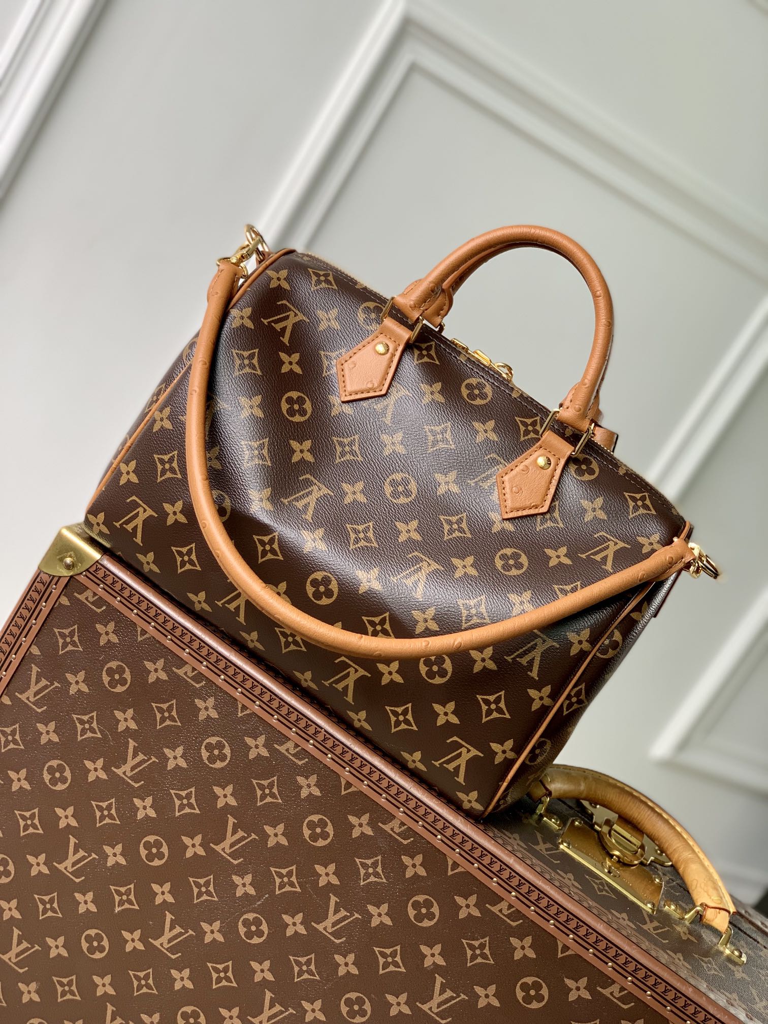 L0vis Vvtt0n Speedy Soft 30 Boho Bag -21 x 17 x 30CM