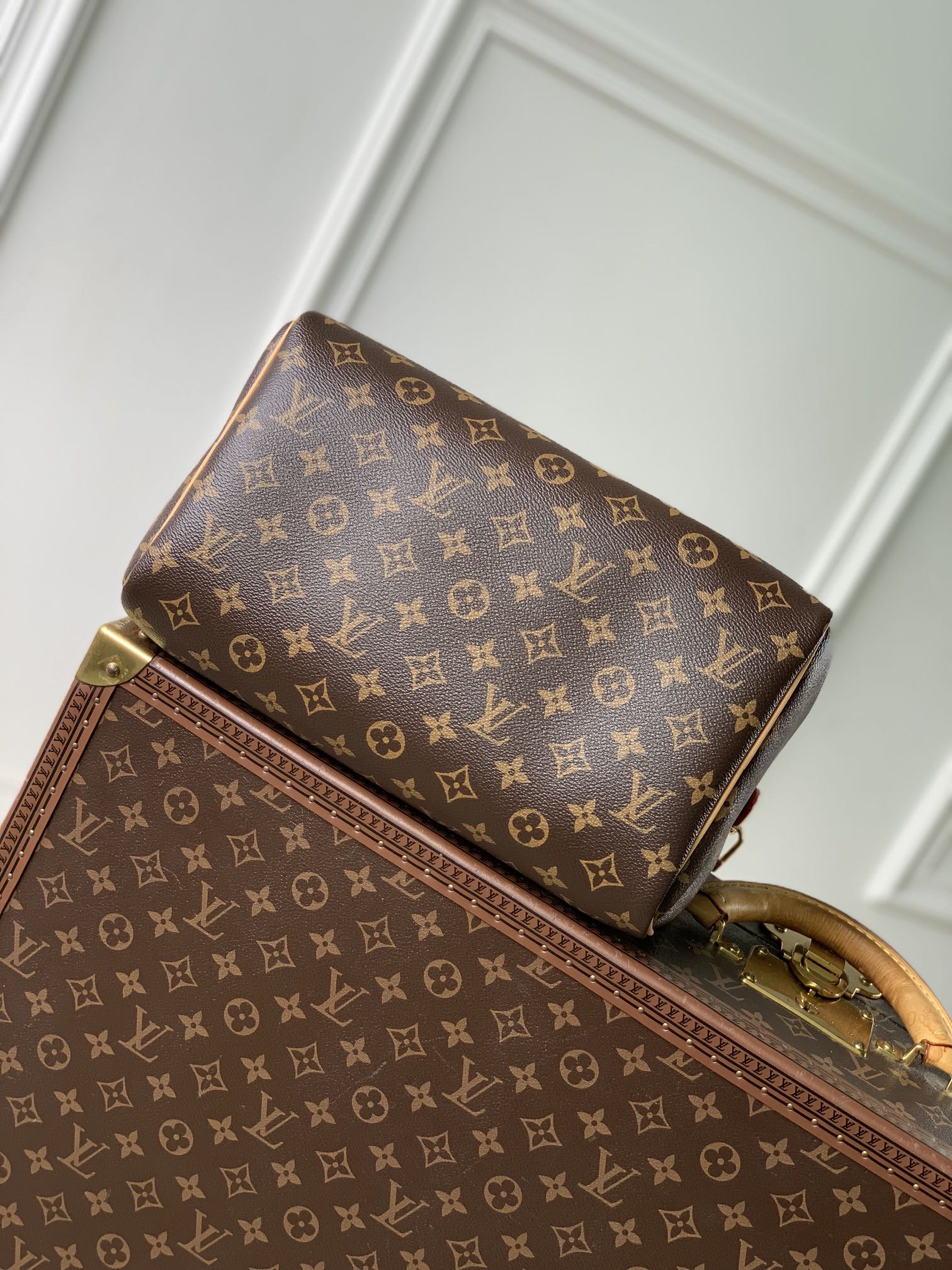 L0vis Vvtt0n Speedy Soft 30 Boho Bag -21 x 17 x 30CM