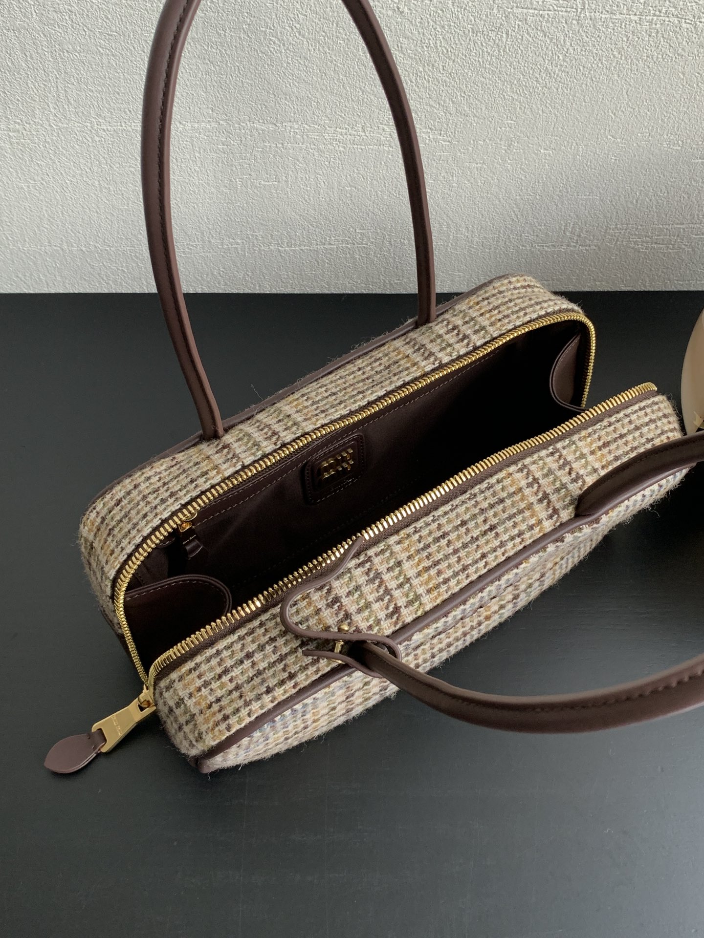 M1um1u Beau Top-Handle Tratan Bag -27×12×9CM