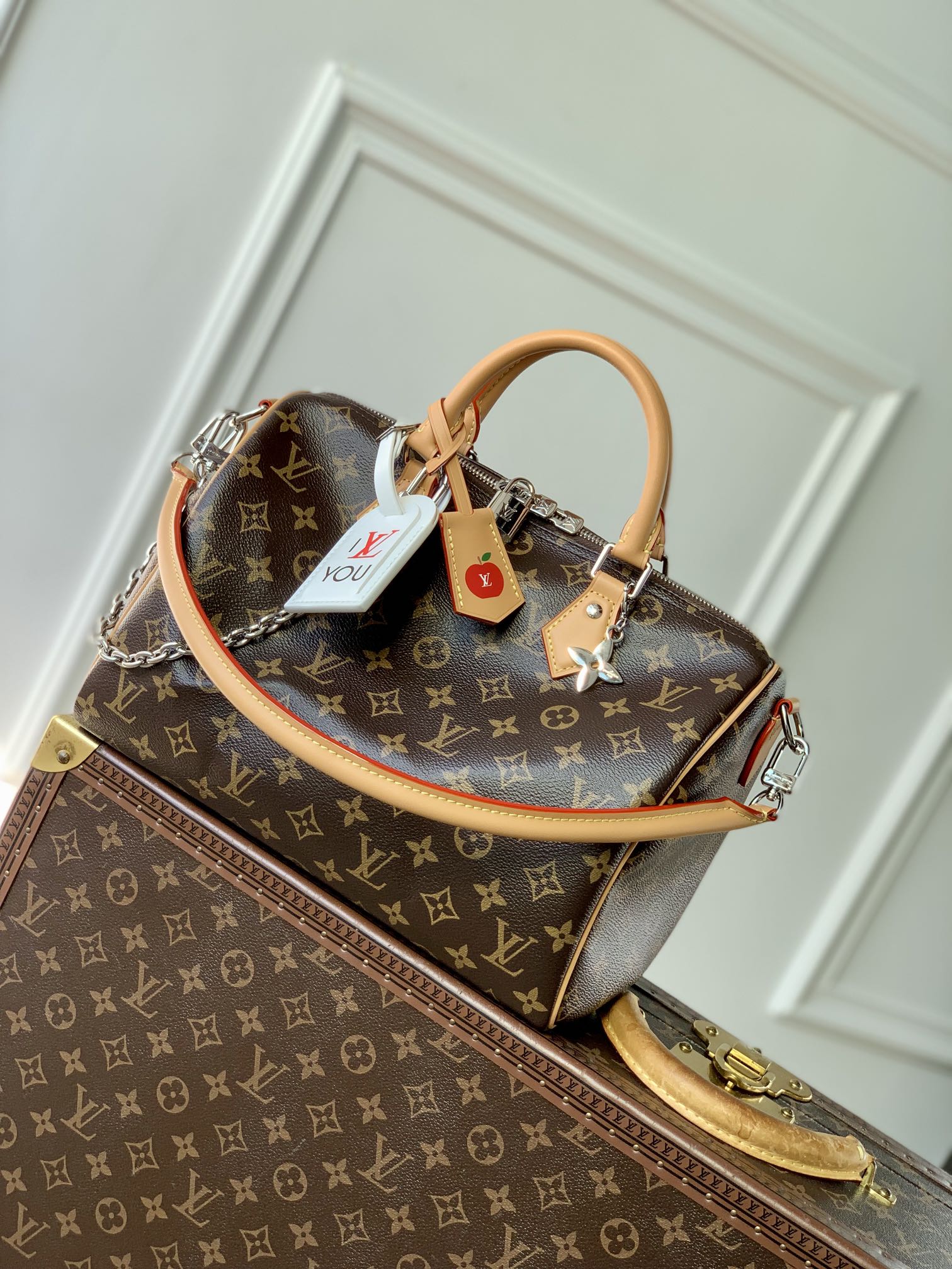 L0vis Vvtt0n Speedy Soft 30 Boho Bag -21 x 17 x 30CM