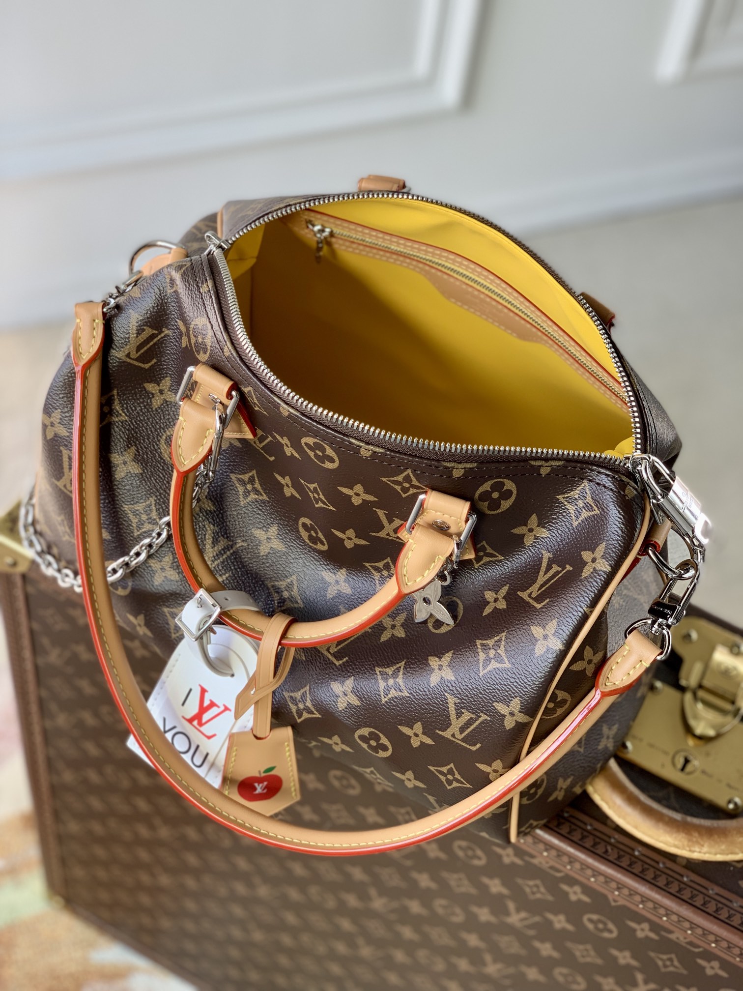 L0vis Vvtt0n Speedy Soft 30 Boho Bag -21 x 17 x 30CM