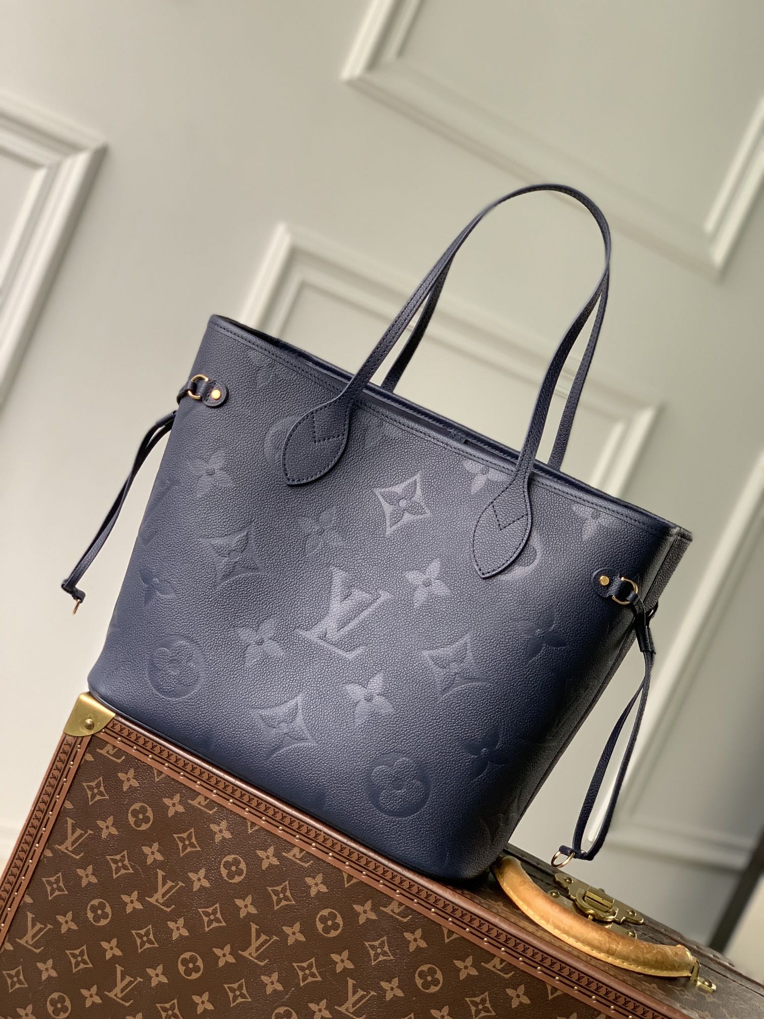 L0vis Vvtt0n Neverfull Bandoulière Inside Out-M11947-28 x 14 x 31CM