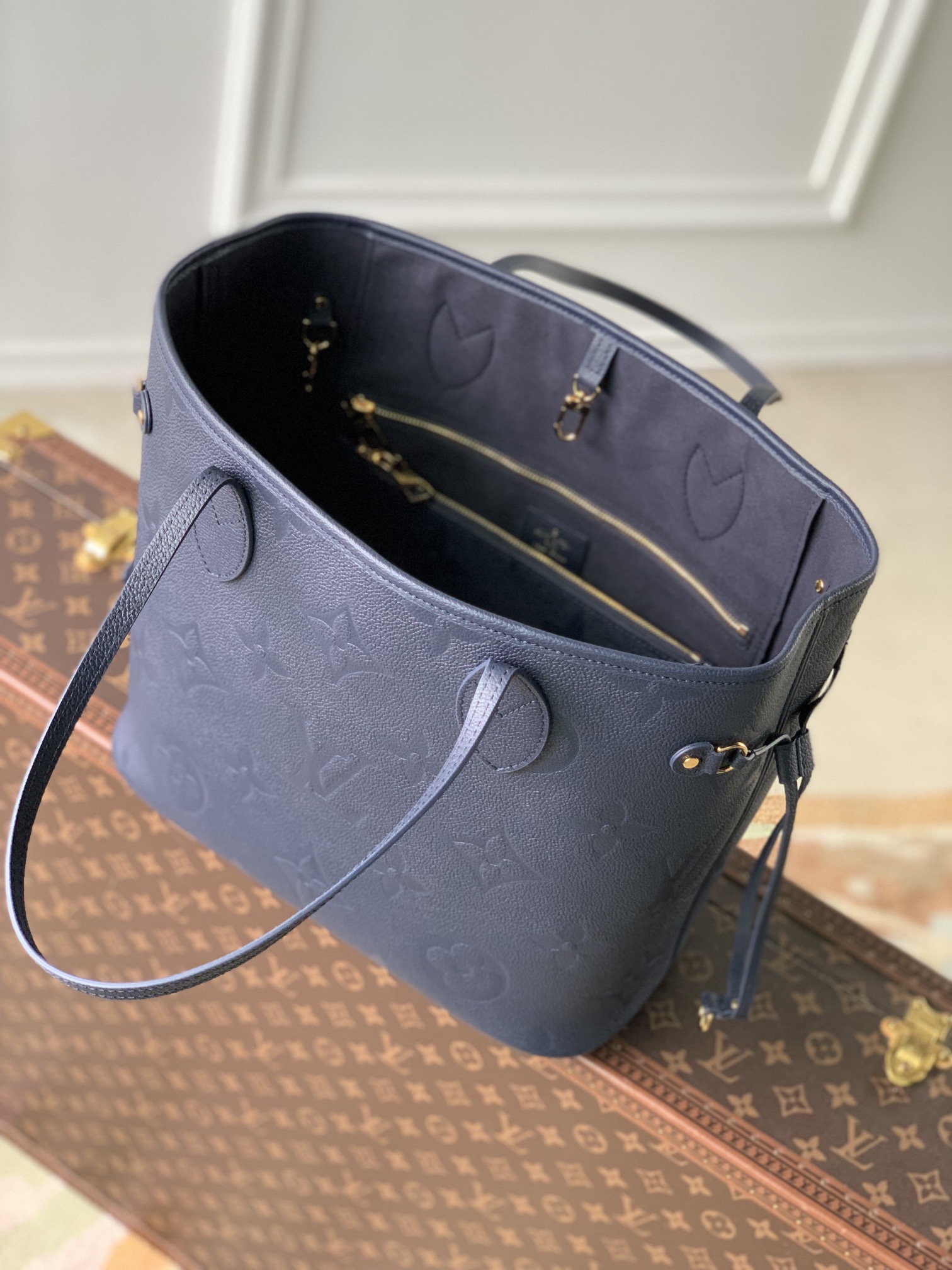 L0vis Vvtt0n Neverfull Bandoulière Inside Out-M11947-28 x 14 x 31CM