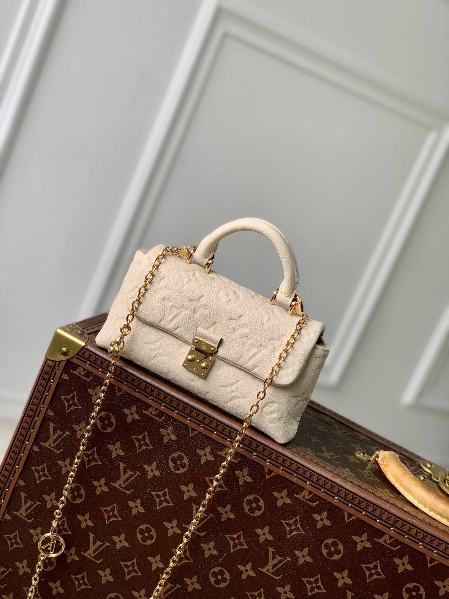 L0vis Vvtt0n Nano Madeleine Handbag-12.5 x 6 x 21CM