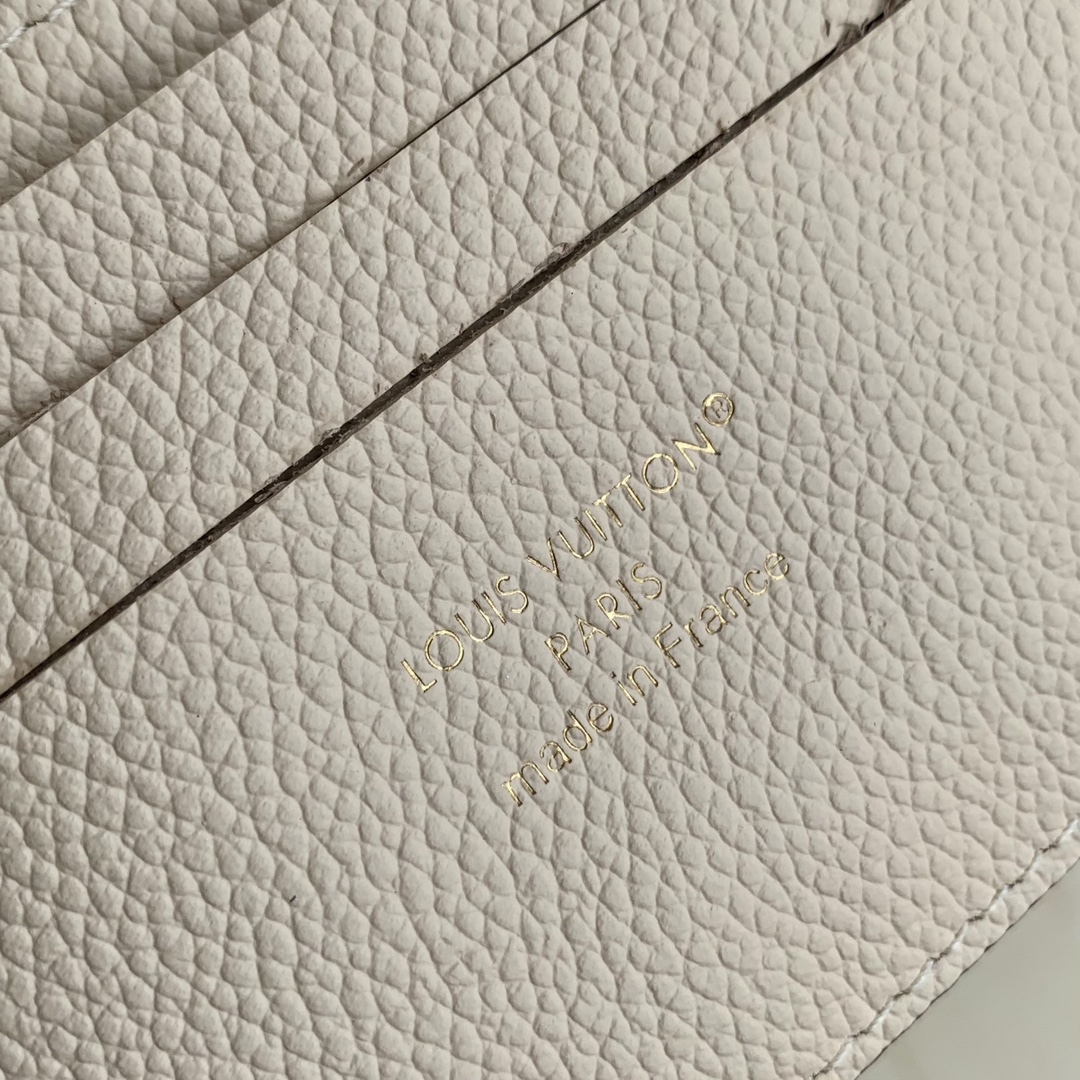 L0vis Vvtt0n Nano Madeleine Handbag-12.5 x 6 x 21CM