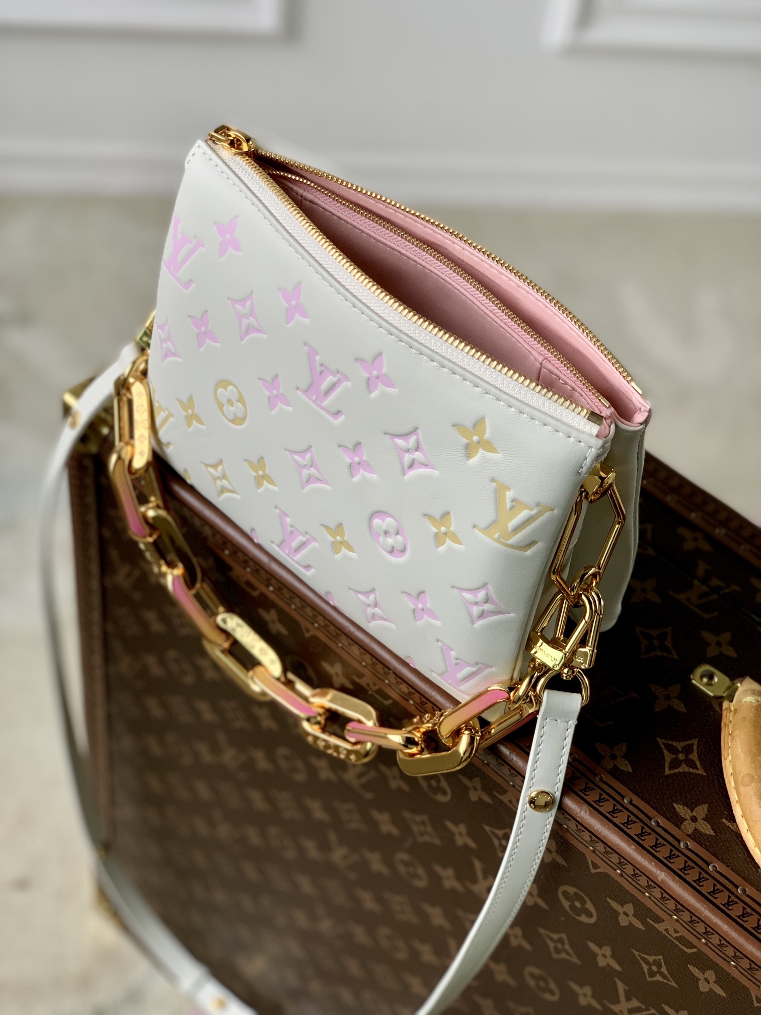 L0vis Vvtt0n Coussin BB Bag-21*16*7 CM
