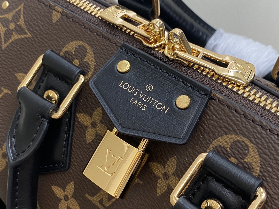 L0vis Vvtt0n Speedy 20 Bag -20x14×12CM
