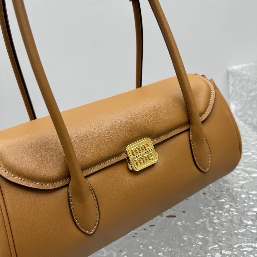 M1um1u Leather Shoulder Bag -28.5*8*17CM