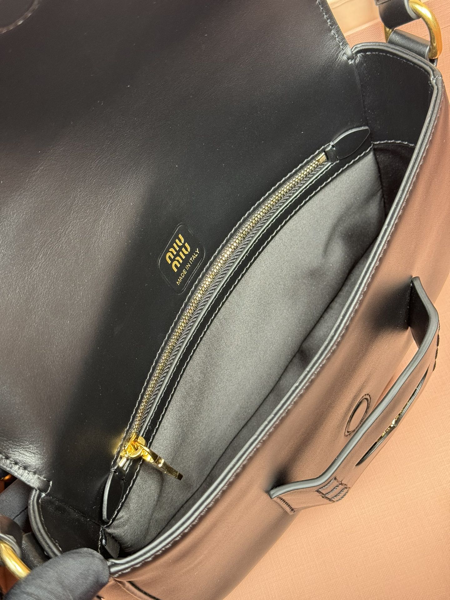 M1um1u Penny Leather Bag-23*12.5*5CM