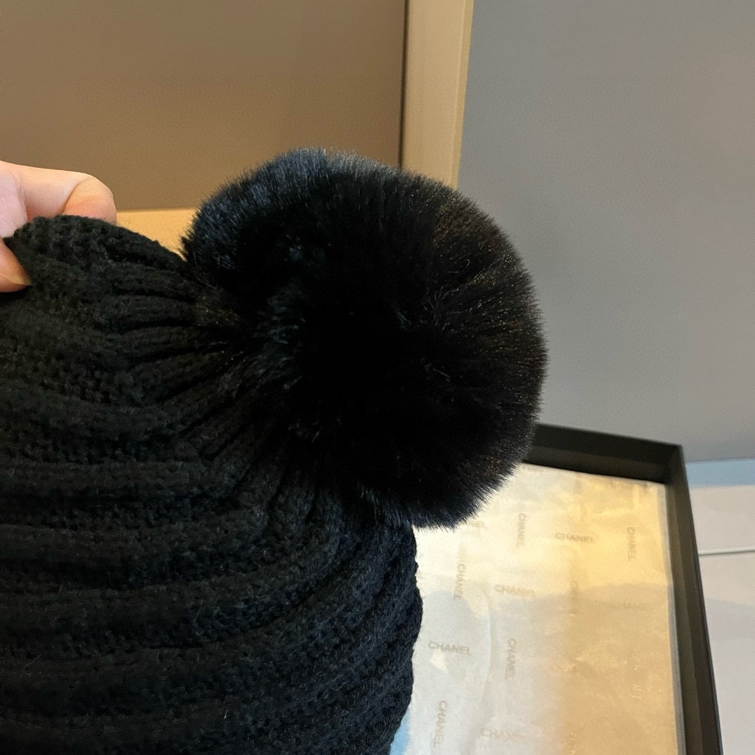 Pra*a Hats