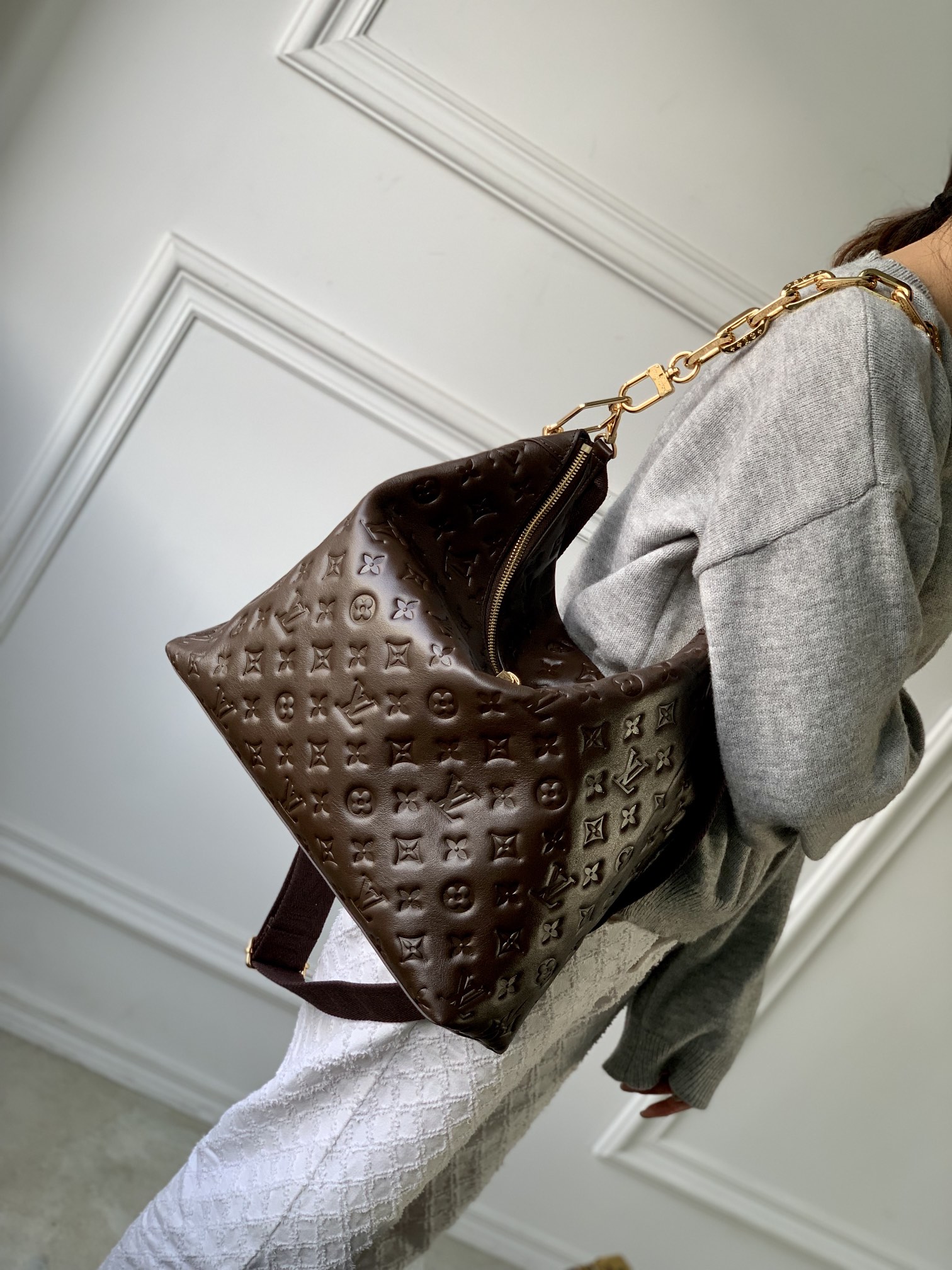 L0vis Vvtt0n Coussin Hobo MM Black Calf Bag-38*33*10CM