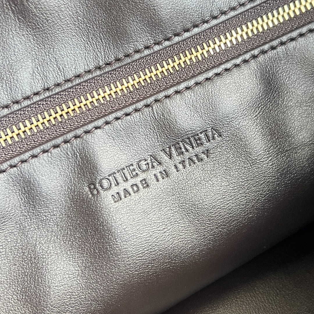 B0tt*ga Ven*ta Shoulder Bag-46x21x10CM