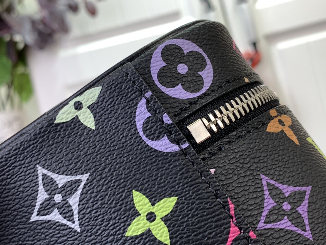 L0vis Vvtt0n Nice Cosmetic Bag