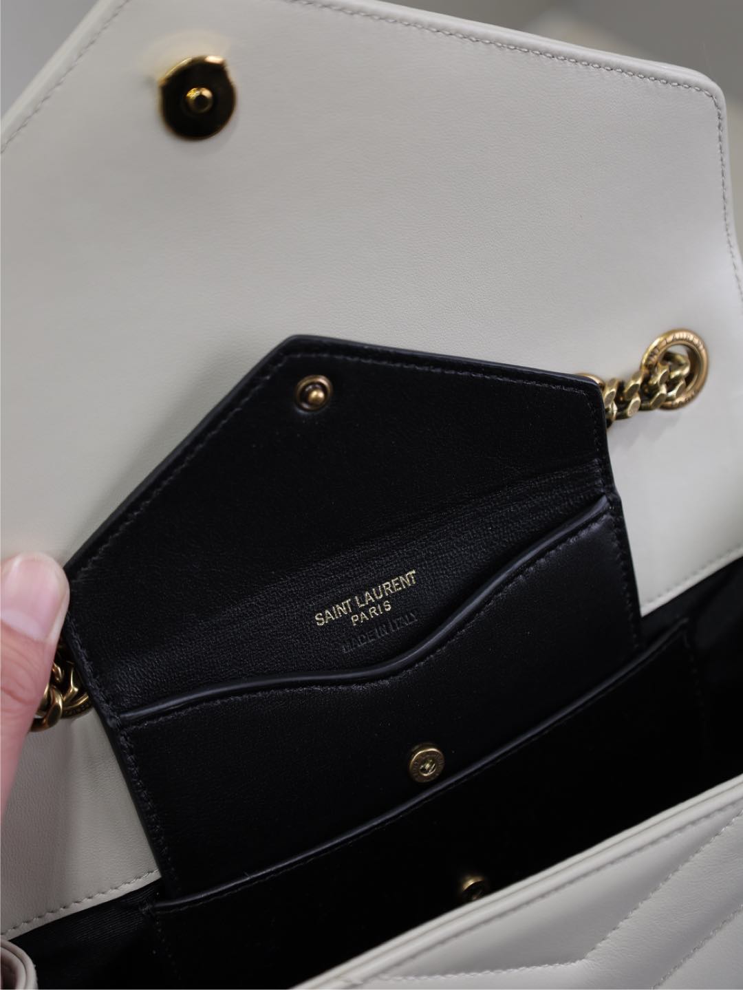 Y51 loulou bag- 24cm