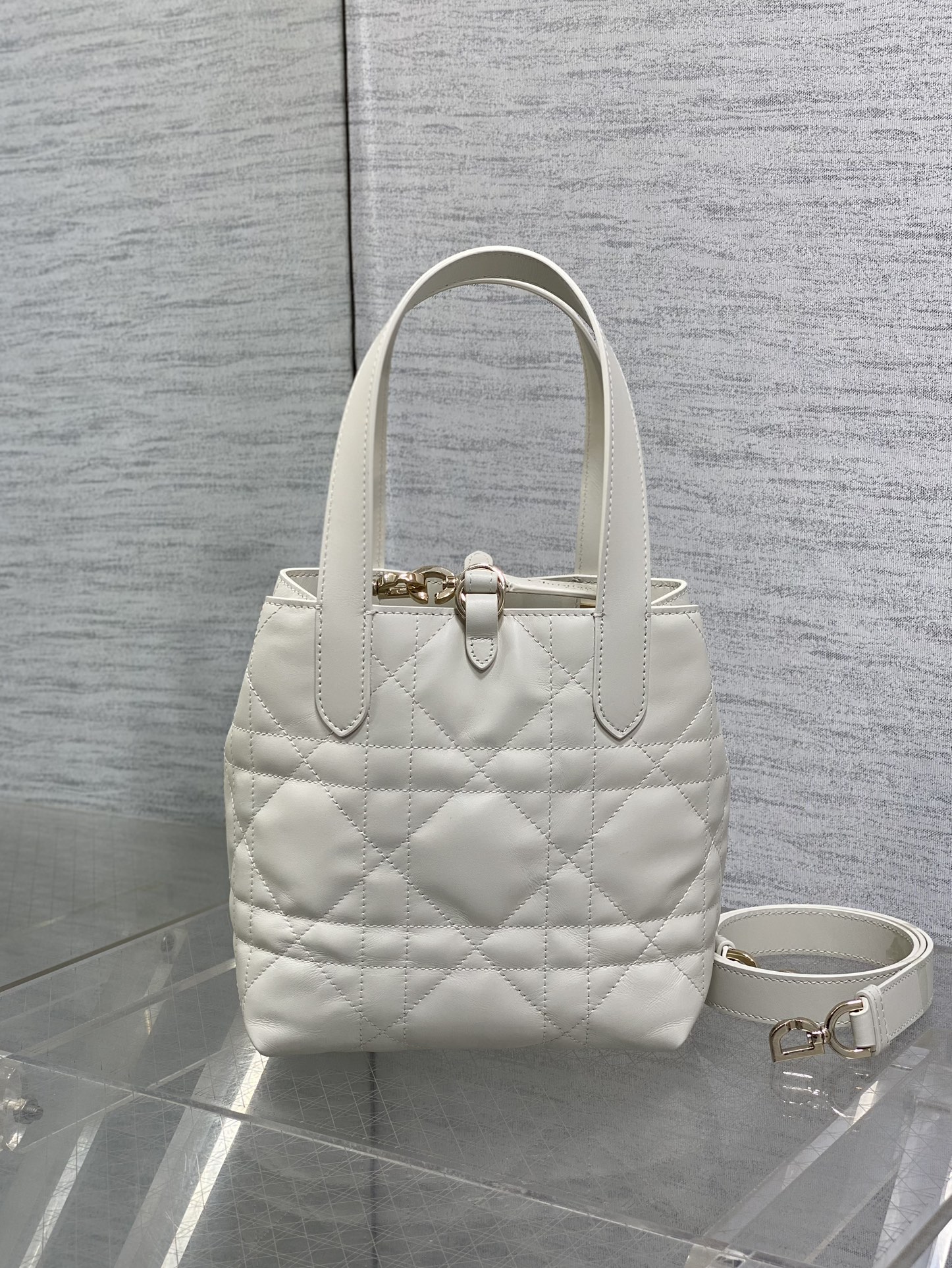 Diro Toujours Tote Bags-16*12*18CM