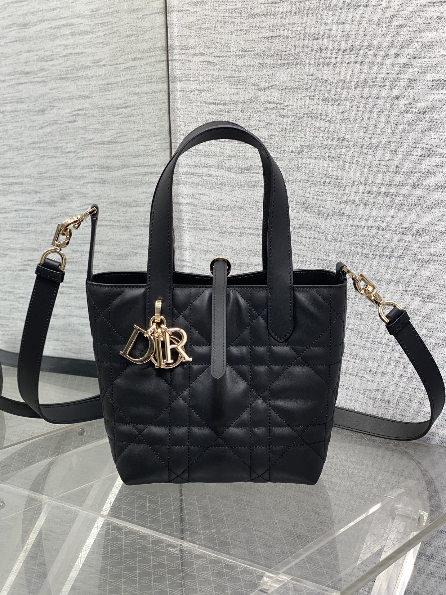 Diro Toujours Tote Bags-16*12*18CM