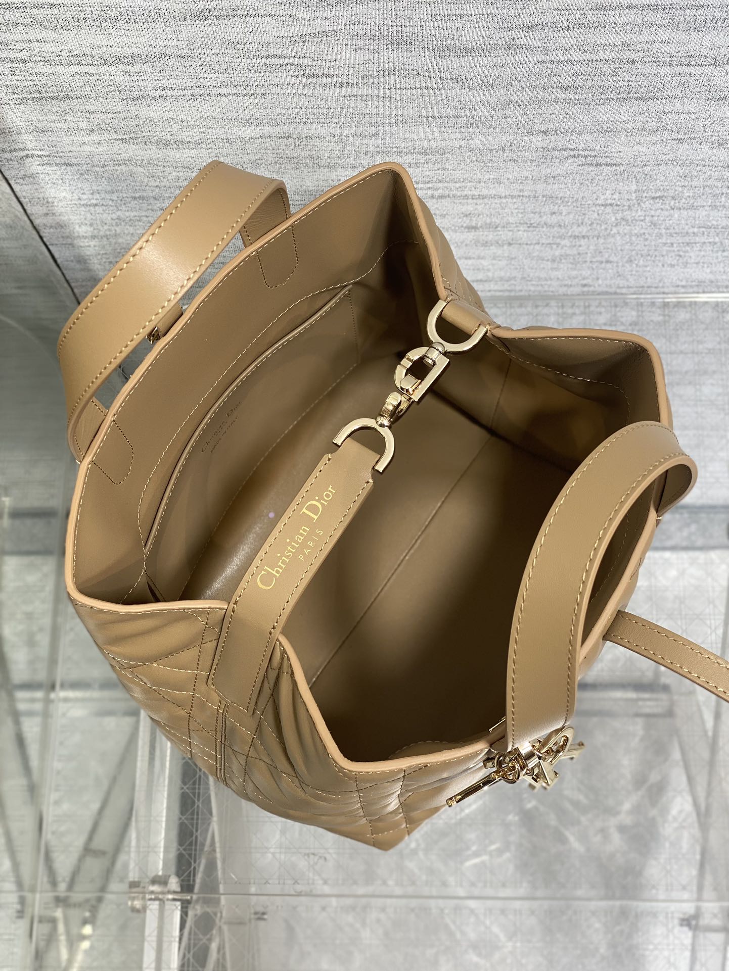 Diro Toujours Tote Bags-20*18.5*22CM