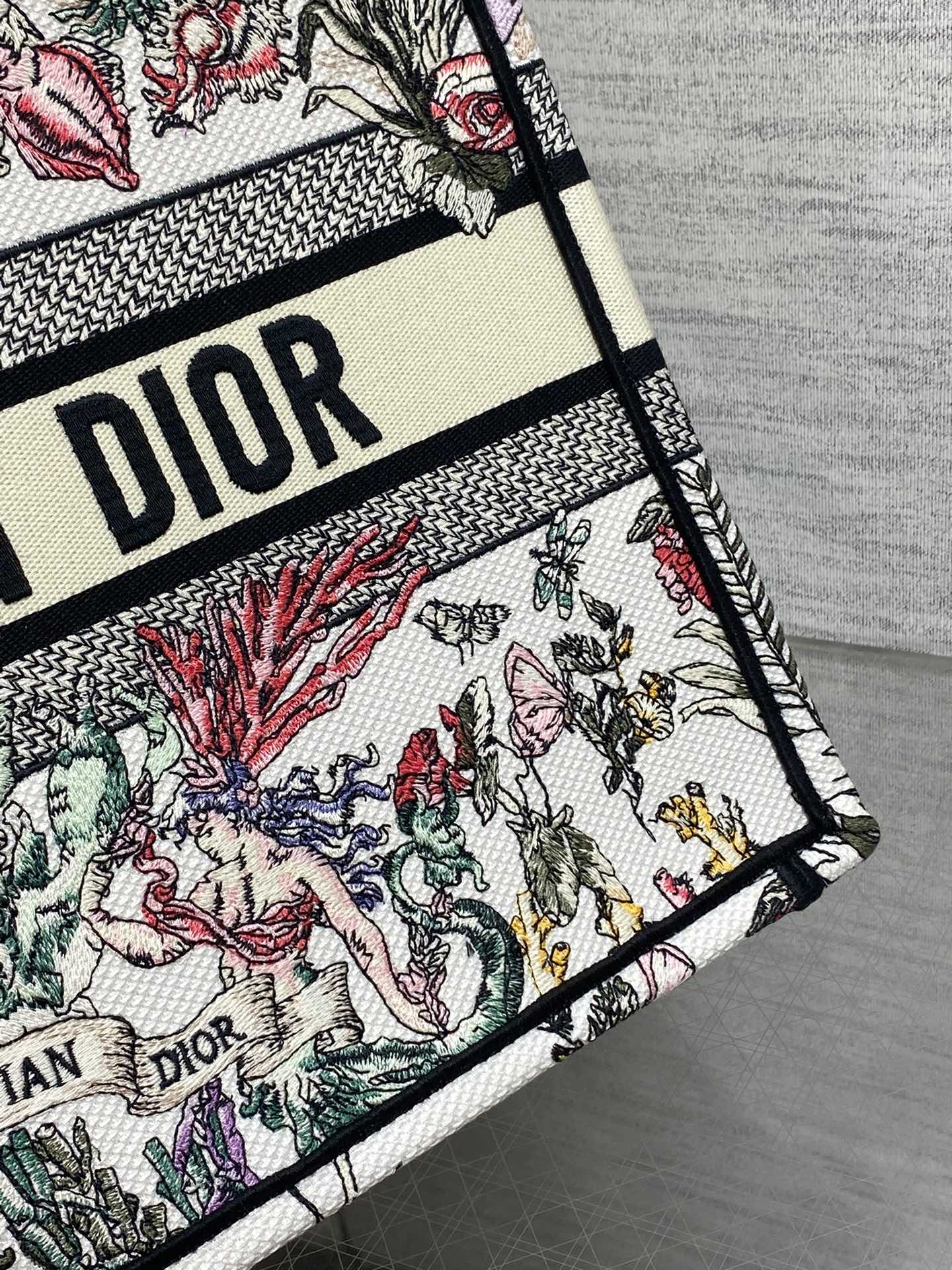 Diro Book Tote-36×16×27CM