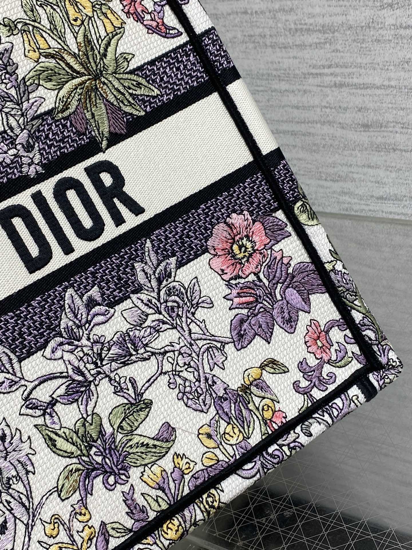 Diro Book Tote-36×16×27CM