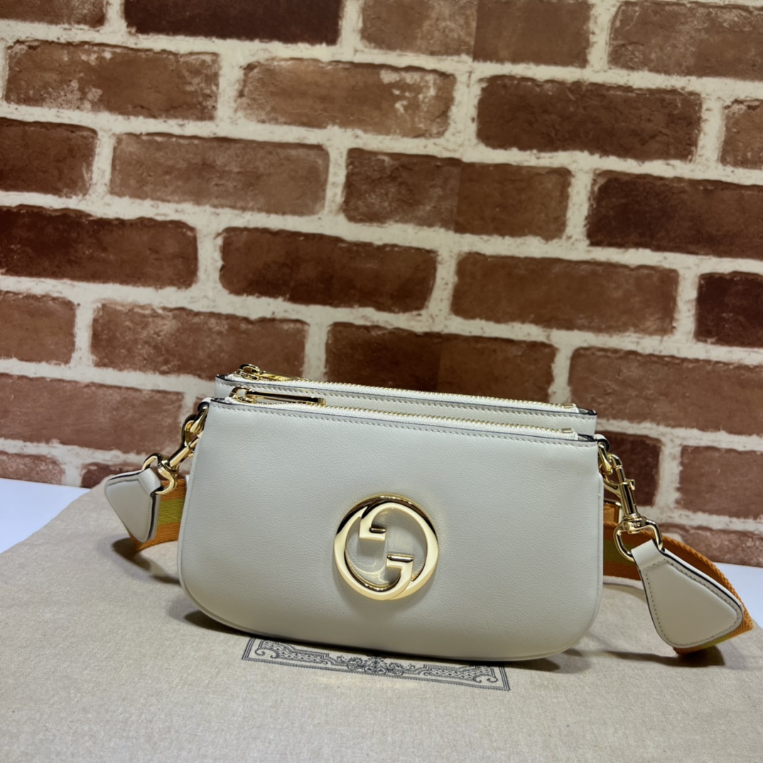 Gvc*1 Handbags-20*13*2.5CM