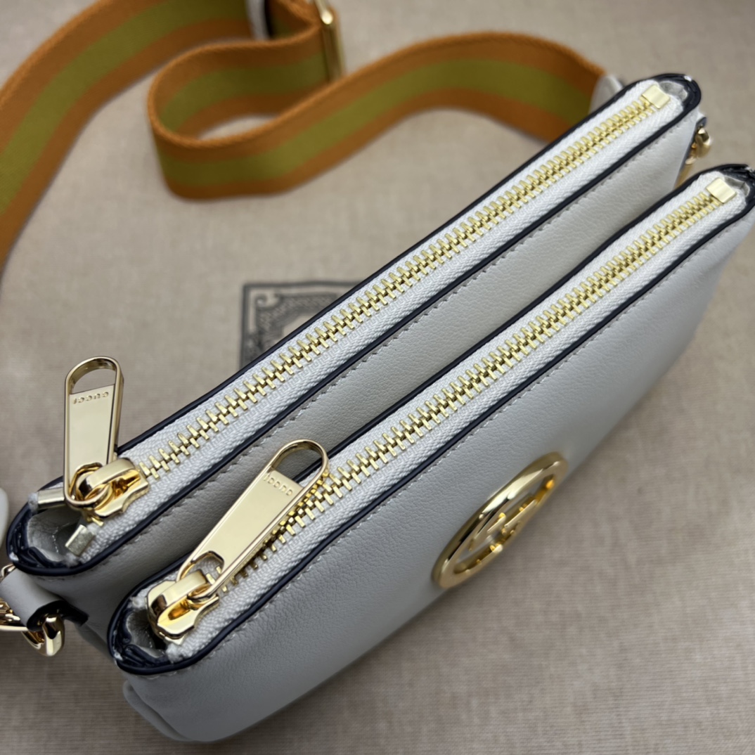 Gvc*1 Handbags-20*13*2.5CM