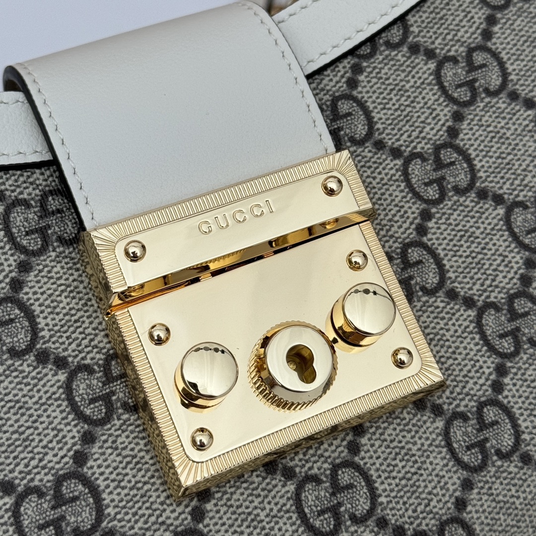 Gvc*1 Padlock Small Shoulder Bag-23.5*15*6CM