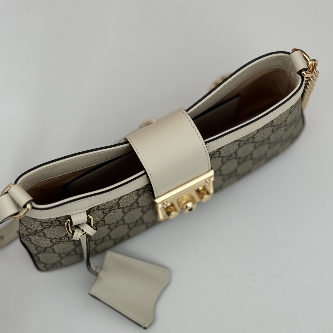 Gvc*1 Padlock Small Shoulder Bag-23.5*15*6CM