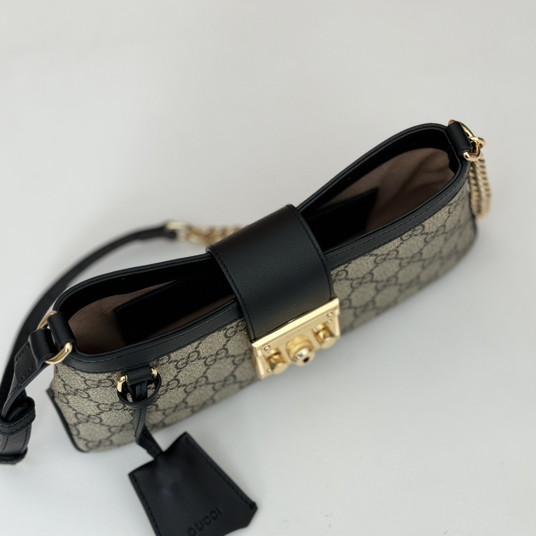 Gvc*1 Padlock Small Shoulder Bag-23.5*15*6CM