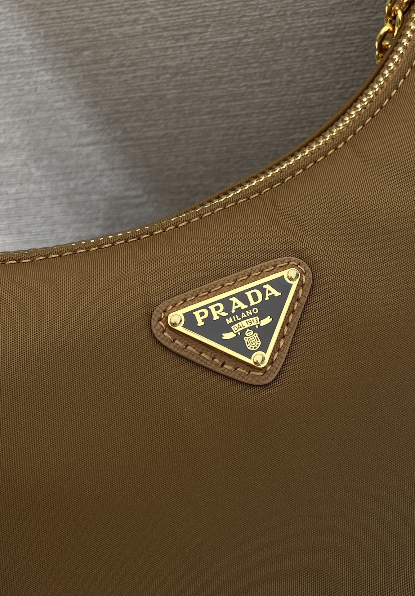 Pra*a Nylon Hobo Bag-1BH204-22*12*6CM
