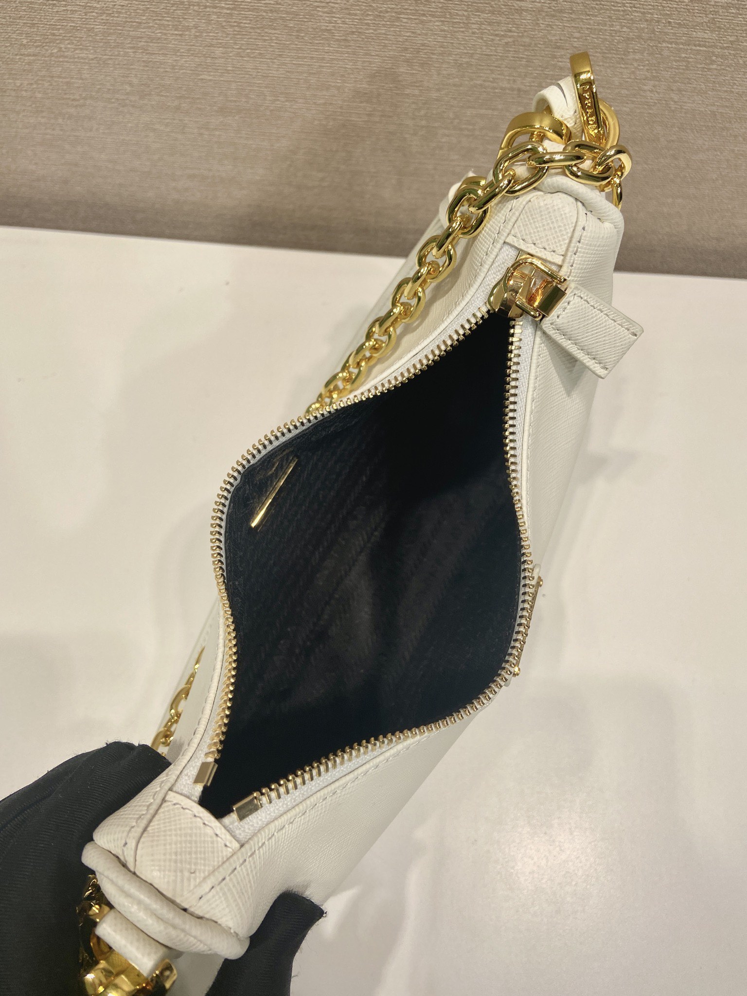 Prad 1BC204 Hobo Bag-22x6x17CM