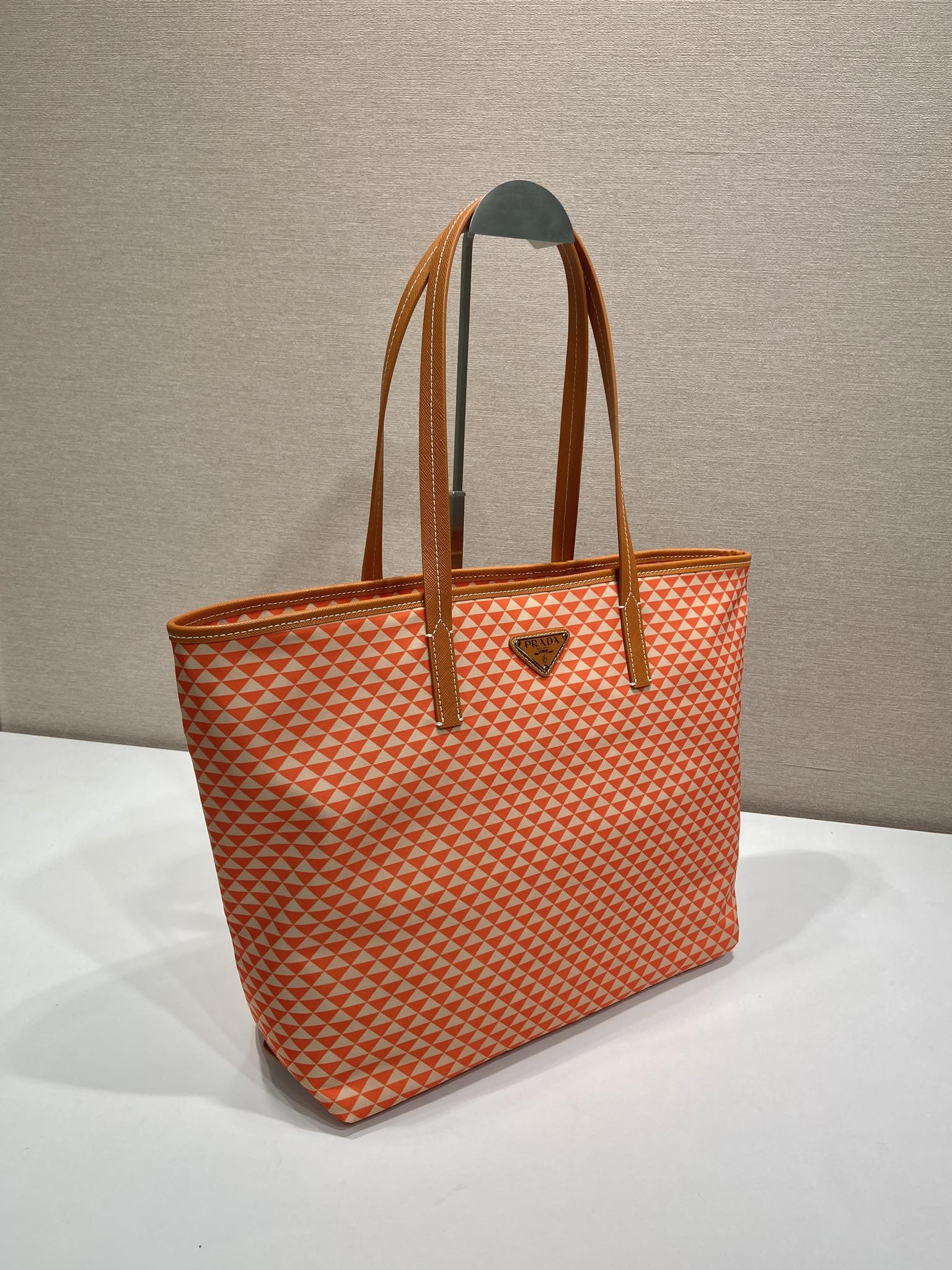 Pra*a Tessuto Triangulum Tote-1BD552-33*29*14CM