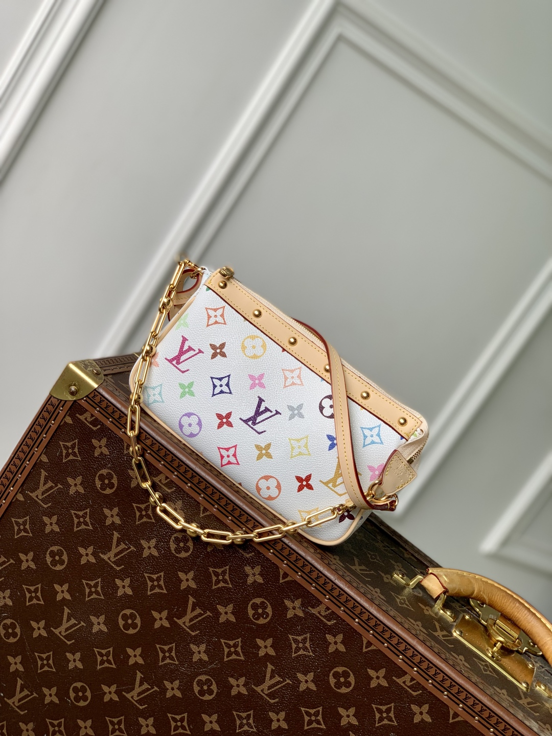 L0vis Vvtt0n Pochette Accessoires Bag-13 x 4 x 22CM