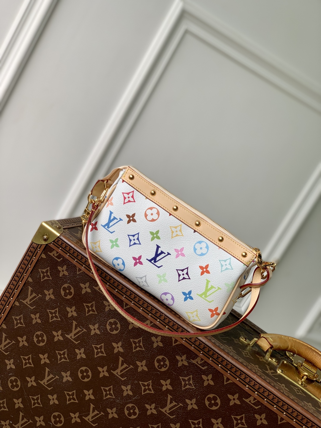 L0vis Vvtt0n Pochette Accessoires Bag-13 x 4 x 22CM