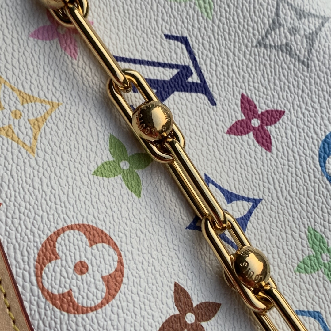 L0vis Vvtt0n Pochette Accessoires Bag-13 x 4 x 22CM