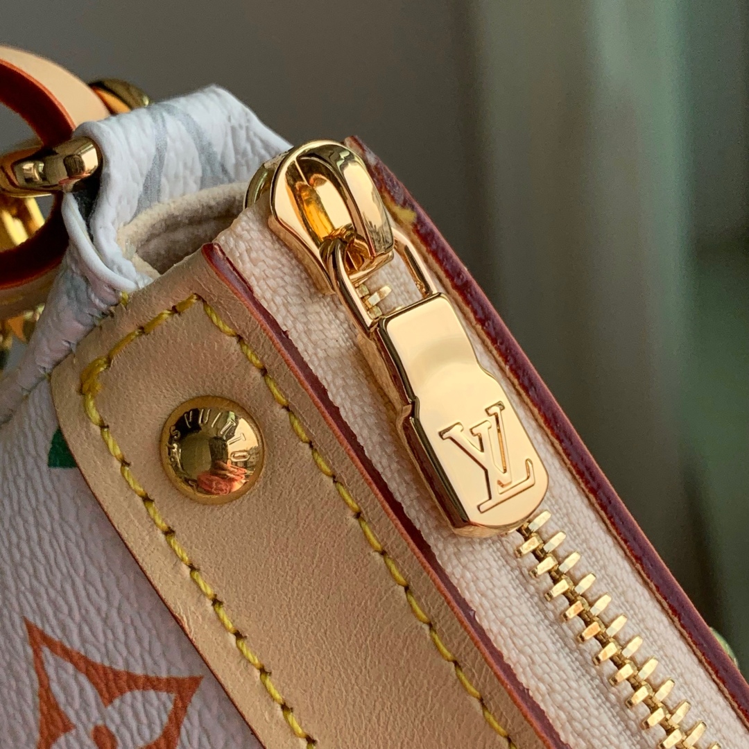 L0vis Vvtt0n Pochette Accessoires Bag-13 x 4 x 22CM
