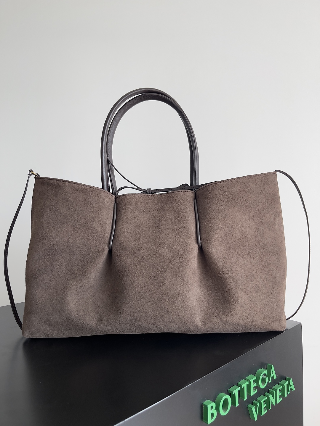 B0tt*ga Ven*ta Burgundy Pinacoteca Reversible Tote -43*23*17.5CM