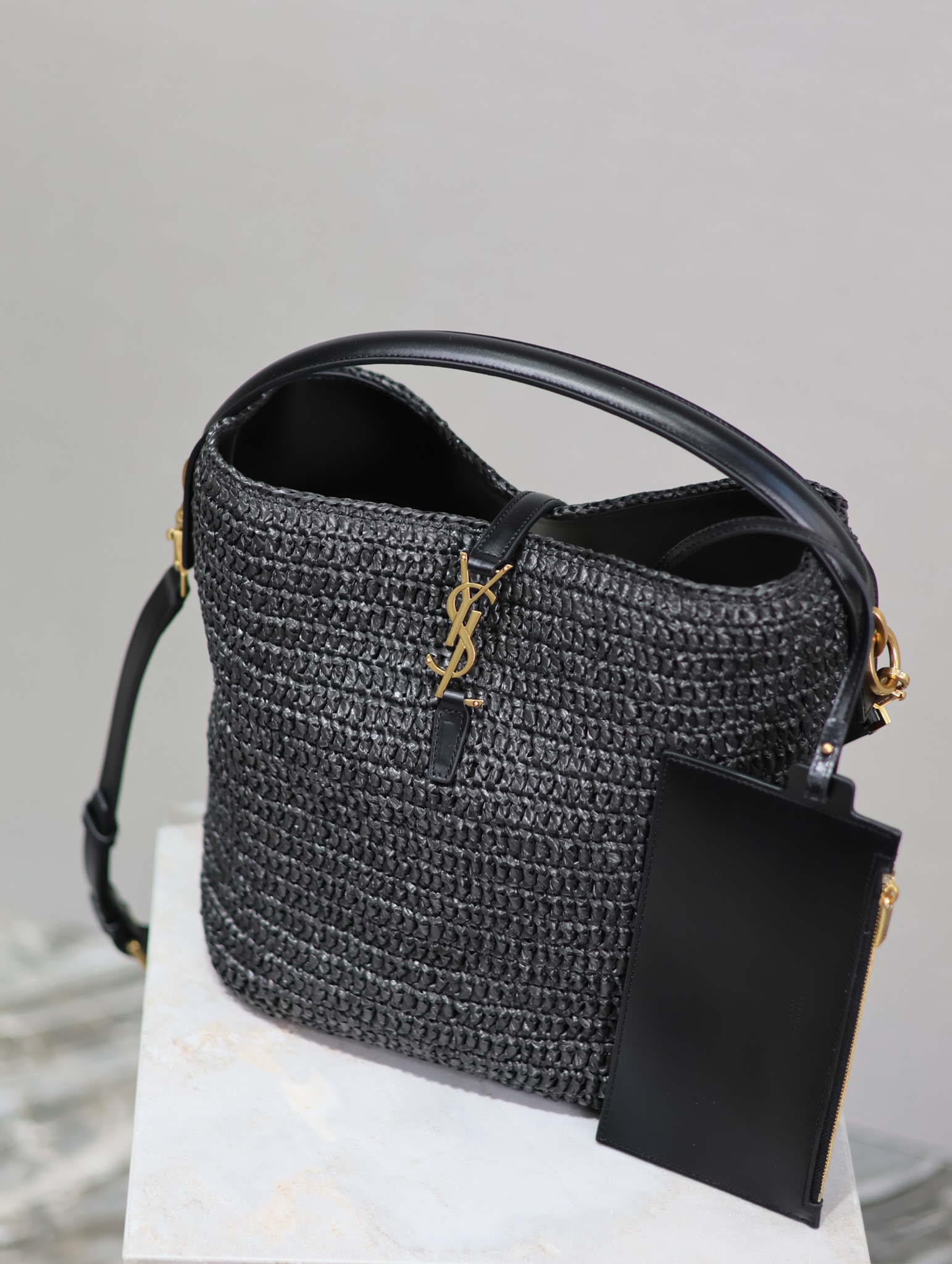 Y51 LE37 Bucket-20×25×16CM