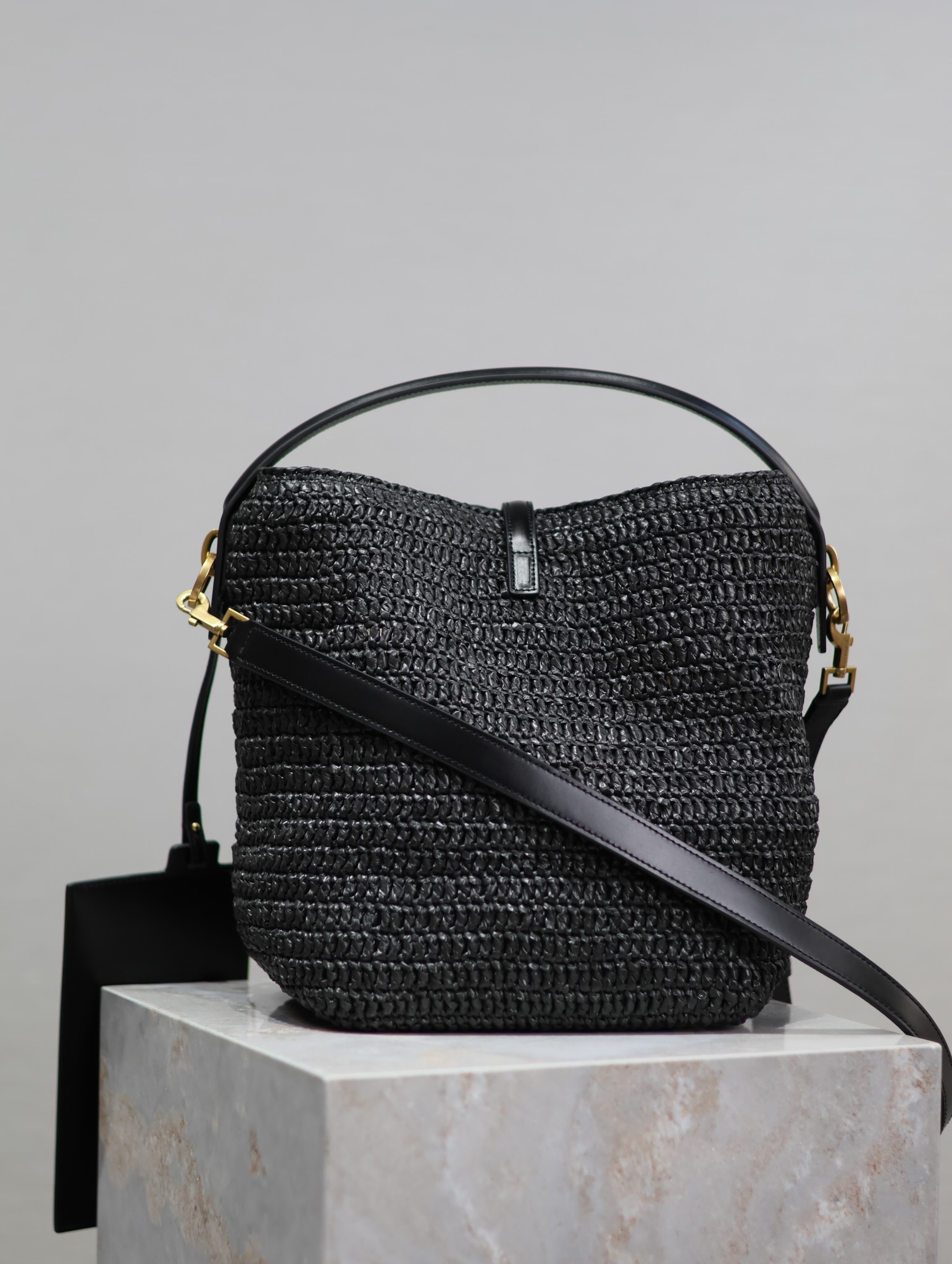 Y51 LE37 Bucket-20×25×16CM