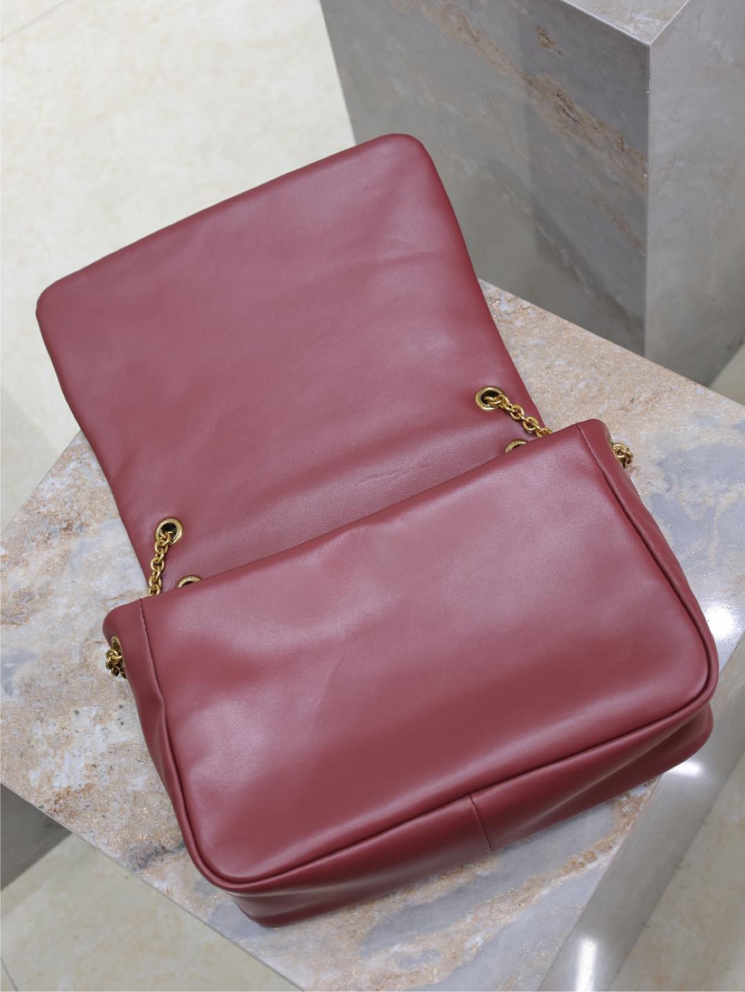 Y51 JAMIE 4.3 In Suede-29×21×9.5CM