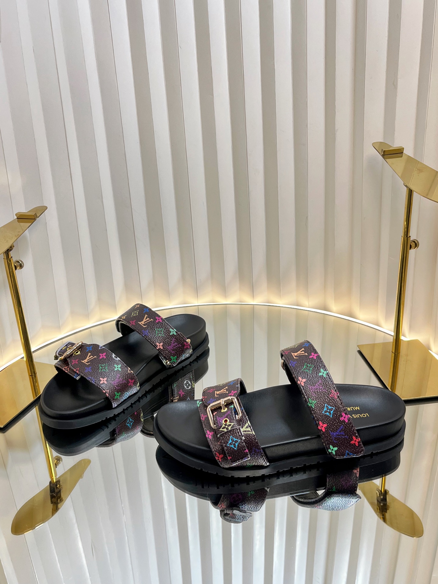 L0vis Vvtt0n Sandals-3CM