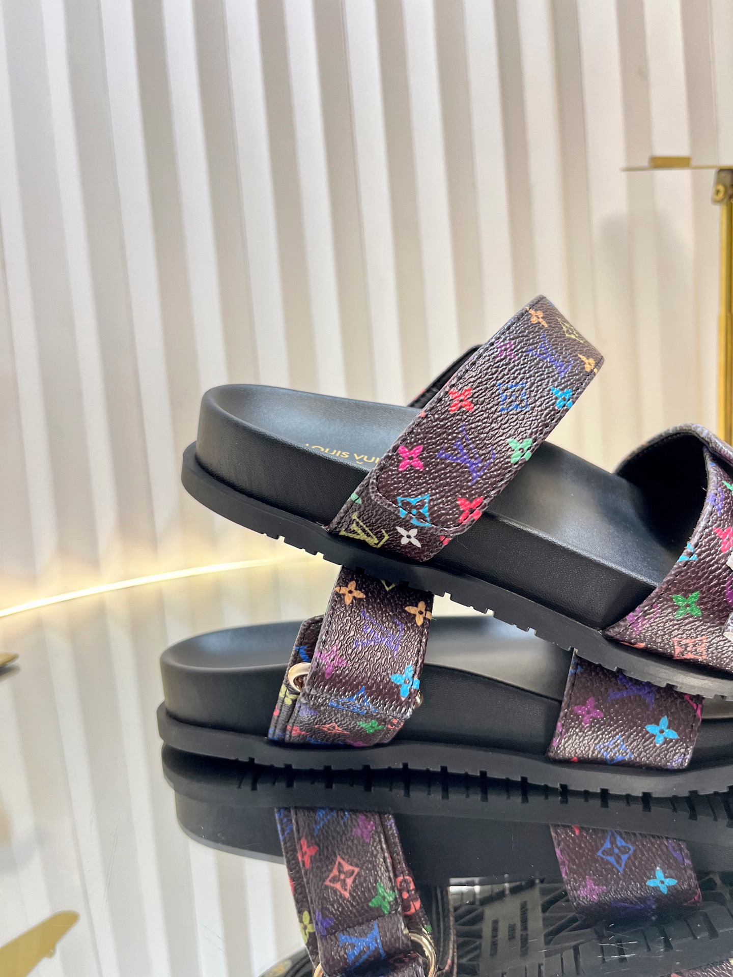 L0vis Vvtt0n Sandals-3CM
