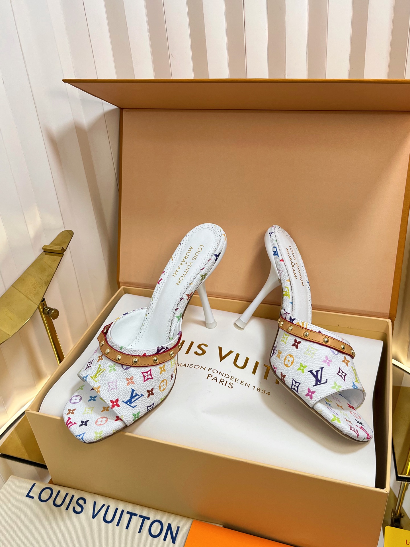 L0vis Vvtt0n Sandals-9CM