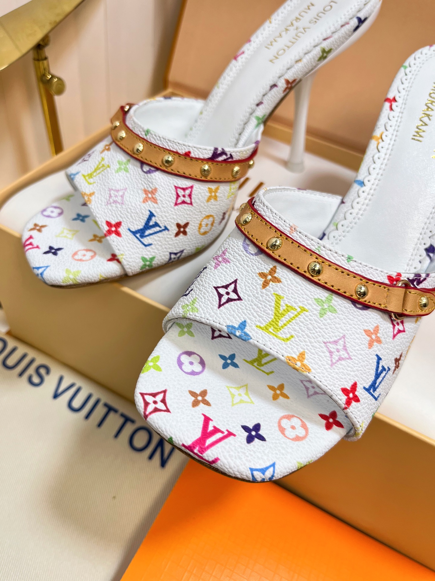 L0vis Vvtt0n Sandals-9CM