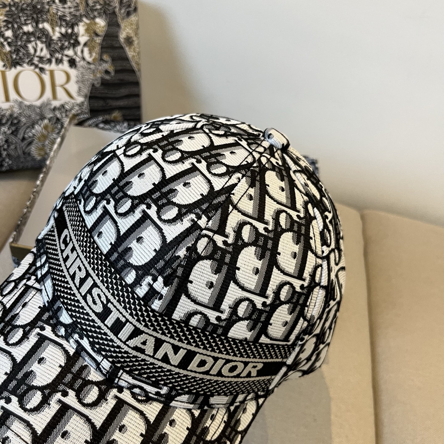 D*or Hats