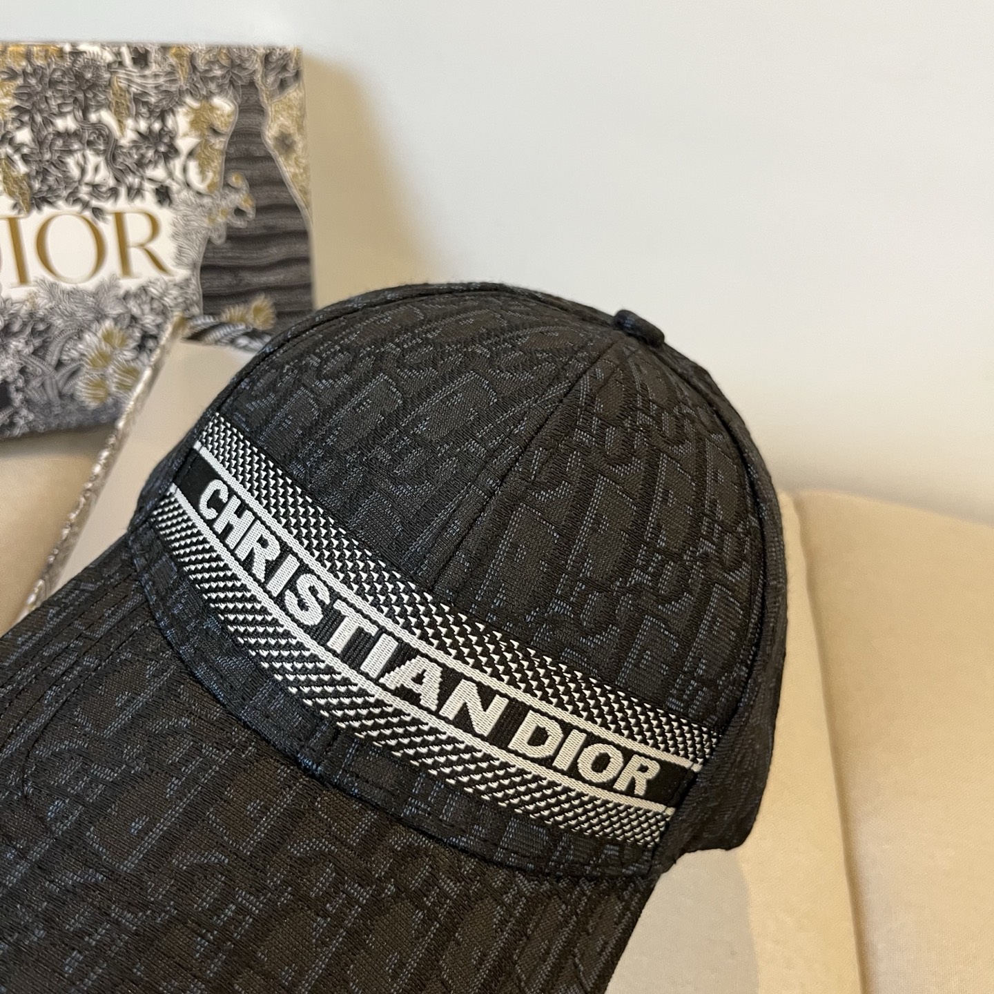 D*or Hats