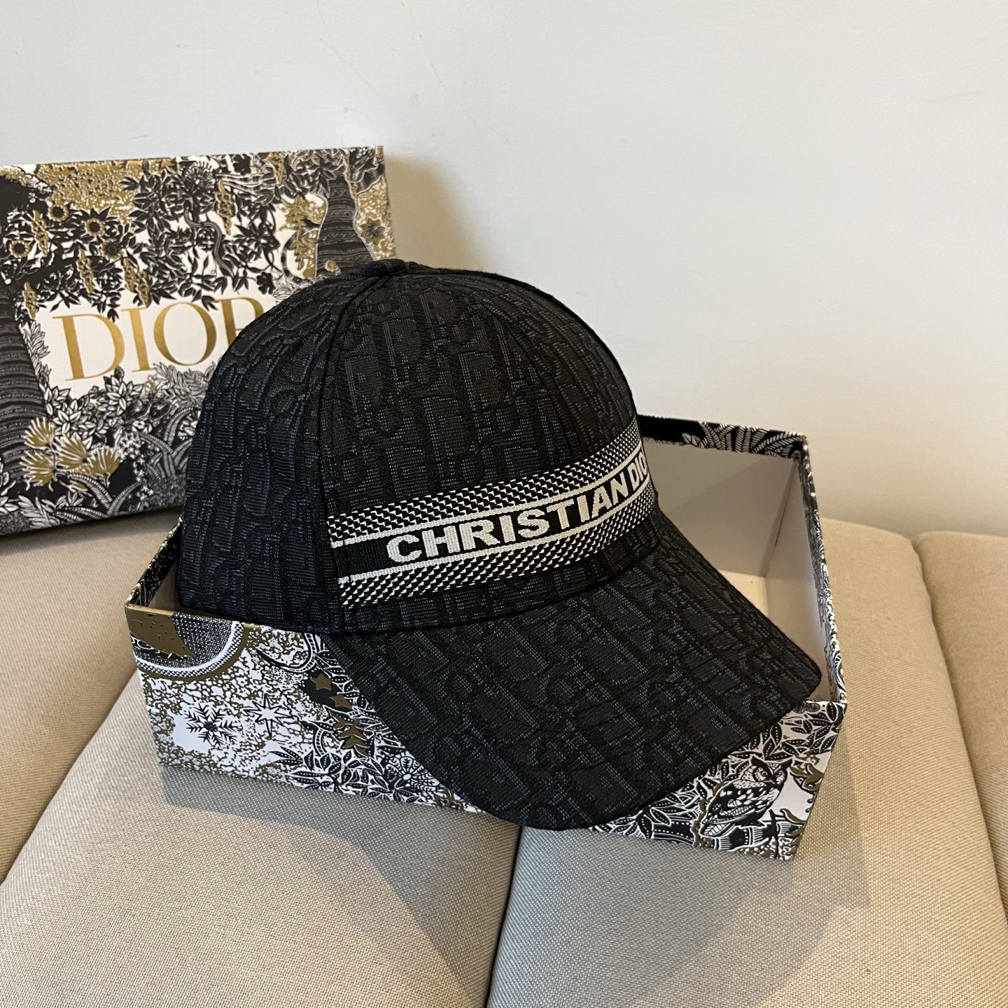 D*or Hats