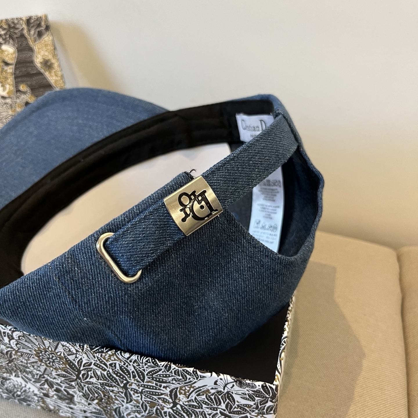 D*or Hats