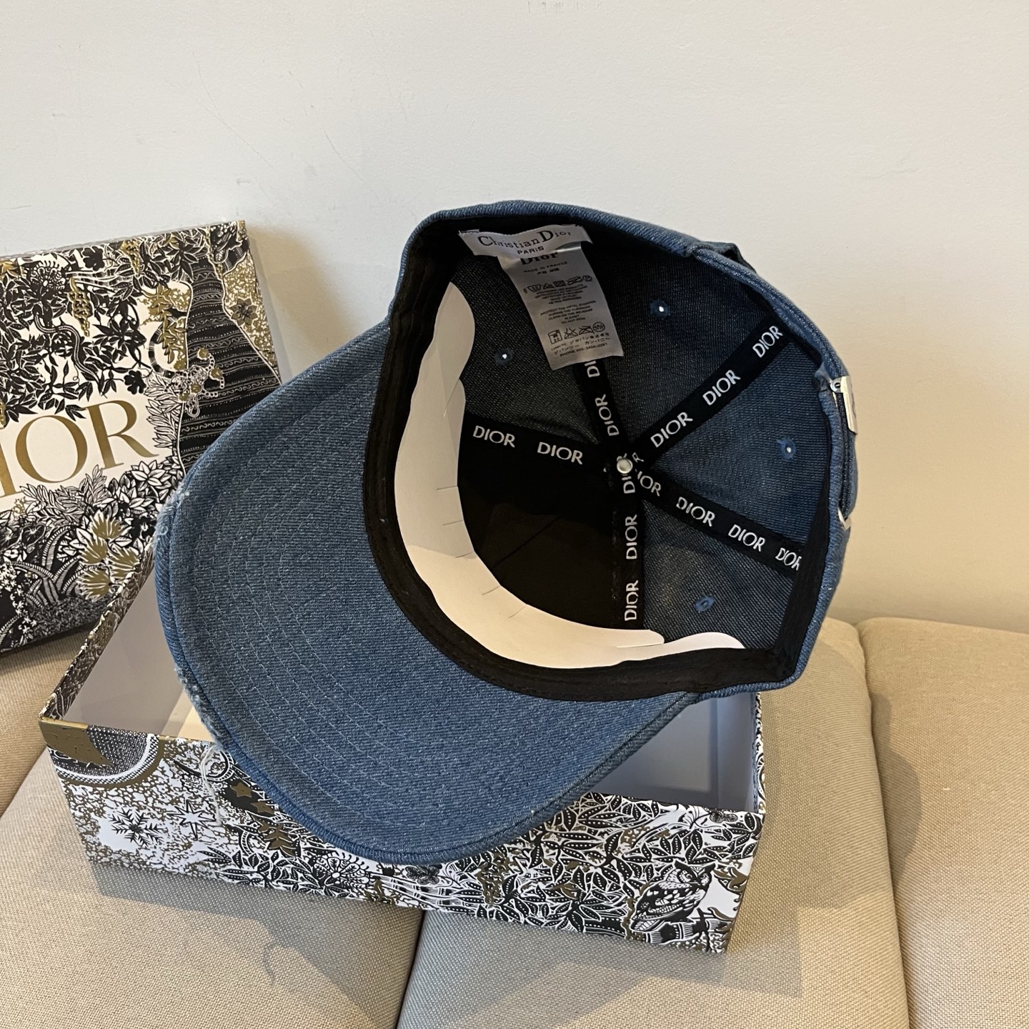 D*or Hats